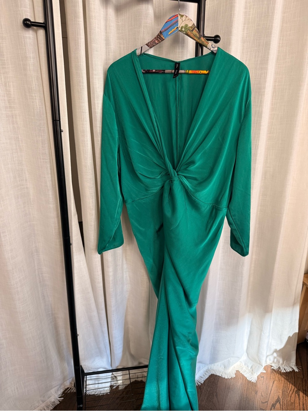 Subcategory inference for women's dress image View 3